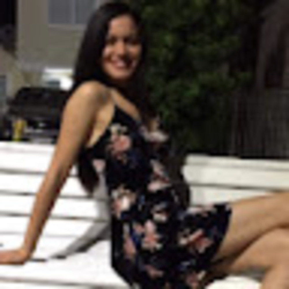 Meet your Posher, Gabriela